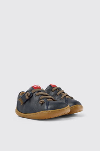 Peu Zapatos de piel azules para niños.