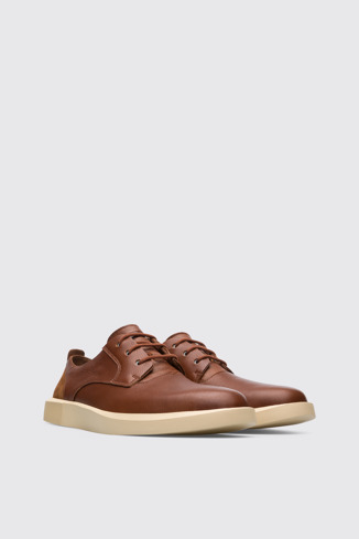 Front view of Bill Men’s brown shoes with laces