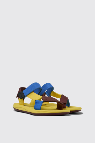 Match Sandales jaune, bleu et bordeaux pour homme