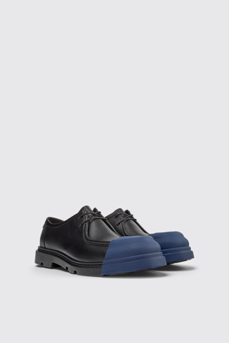 Junction Chaussures en cuir noir pour homme.
