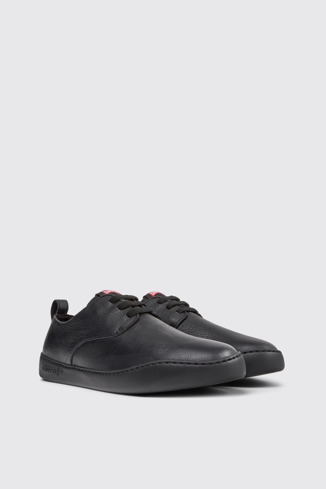 Peu Touring Chaussures en cuir noir pour homme.
