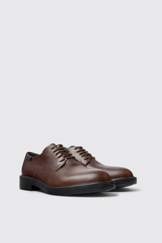 Dean Brauner Herrenschuh aus Leder.