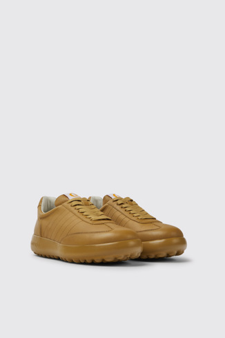 Front view of Pelotas XLite Brown leather sneakers for women