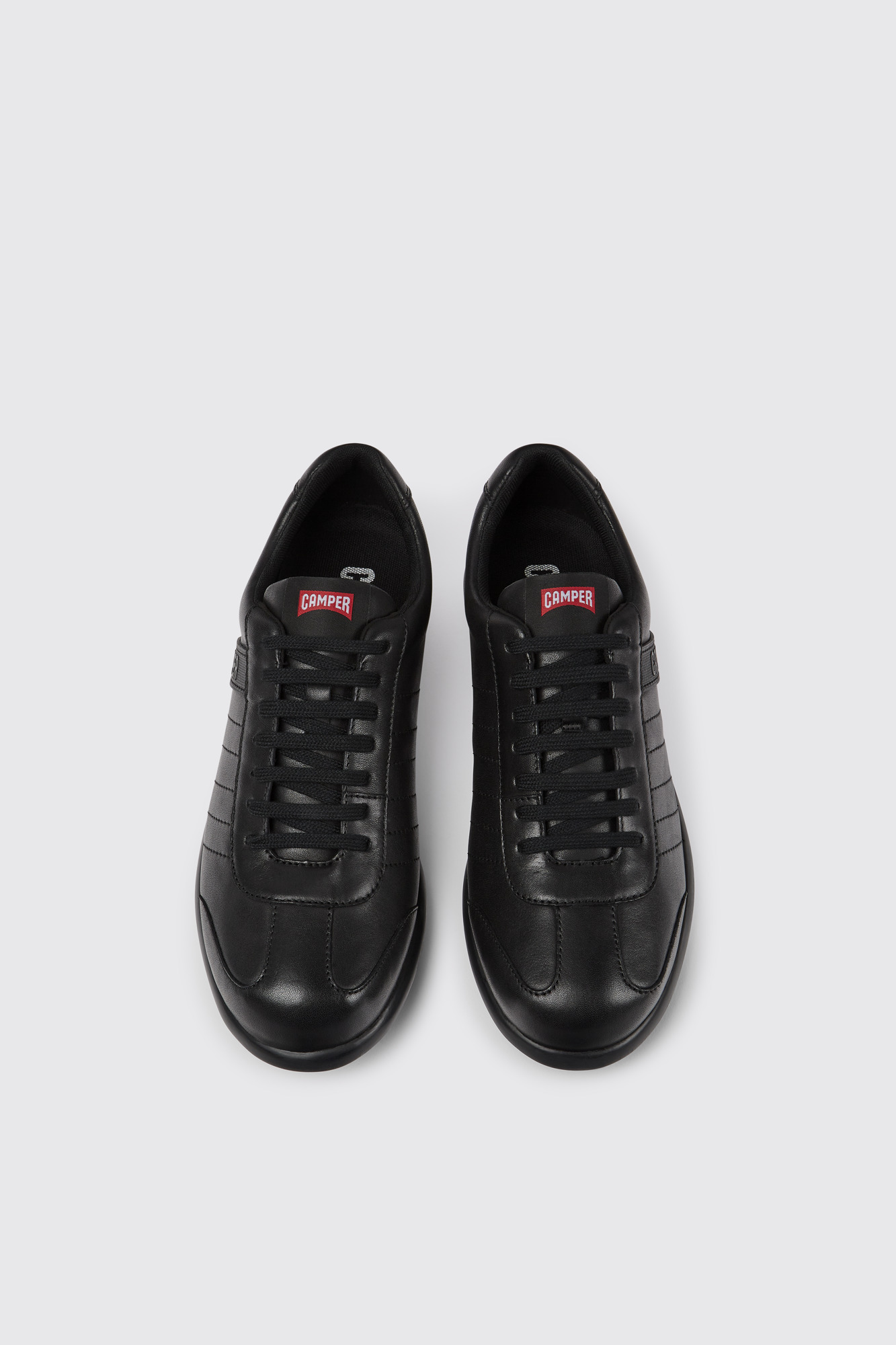 Pelotas　ブラック　37 18304-024_C.jpg