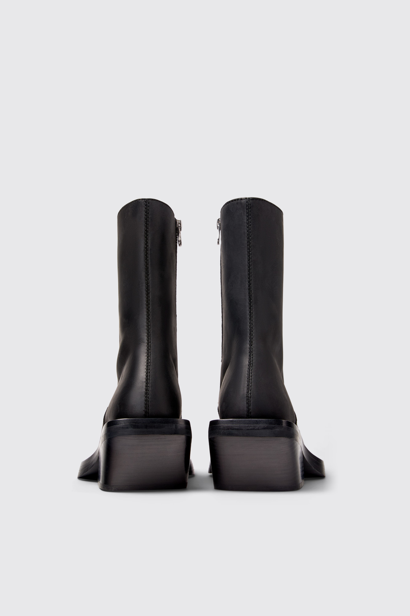 さくらっこ　カンペールラボ　ブーツ Black Ankle Boots for Unisex - Spring/Summer collection
