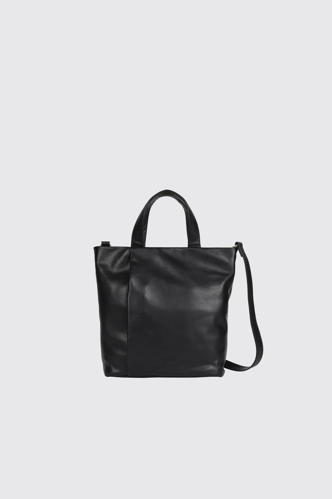 ユニセックス トートバッグ | カンペール（Camper）公式オンラインストア