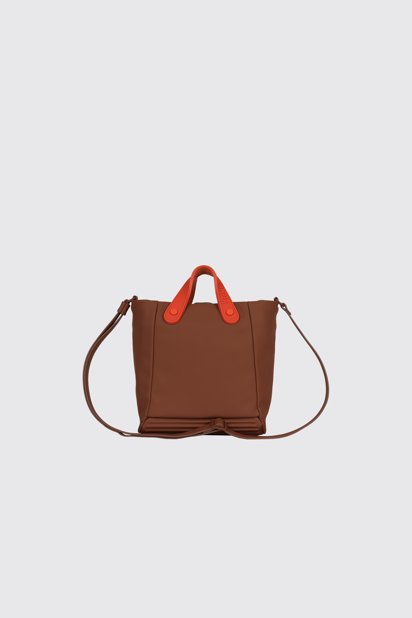 ☆美品☆CAMPER カンペール　ボディバッグ　ユニセックス　本革　濃紺 レディース ショルダーバッグ | カンペール（Camper）公式