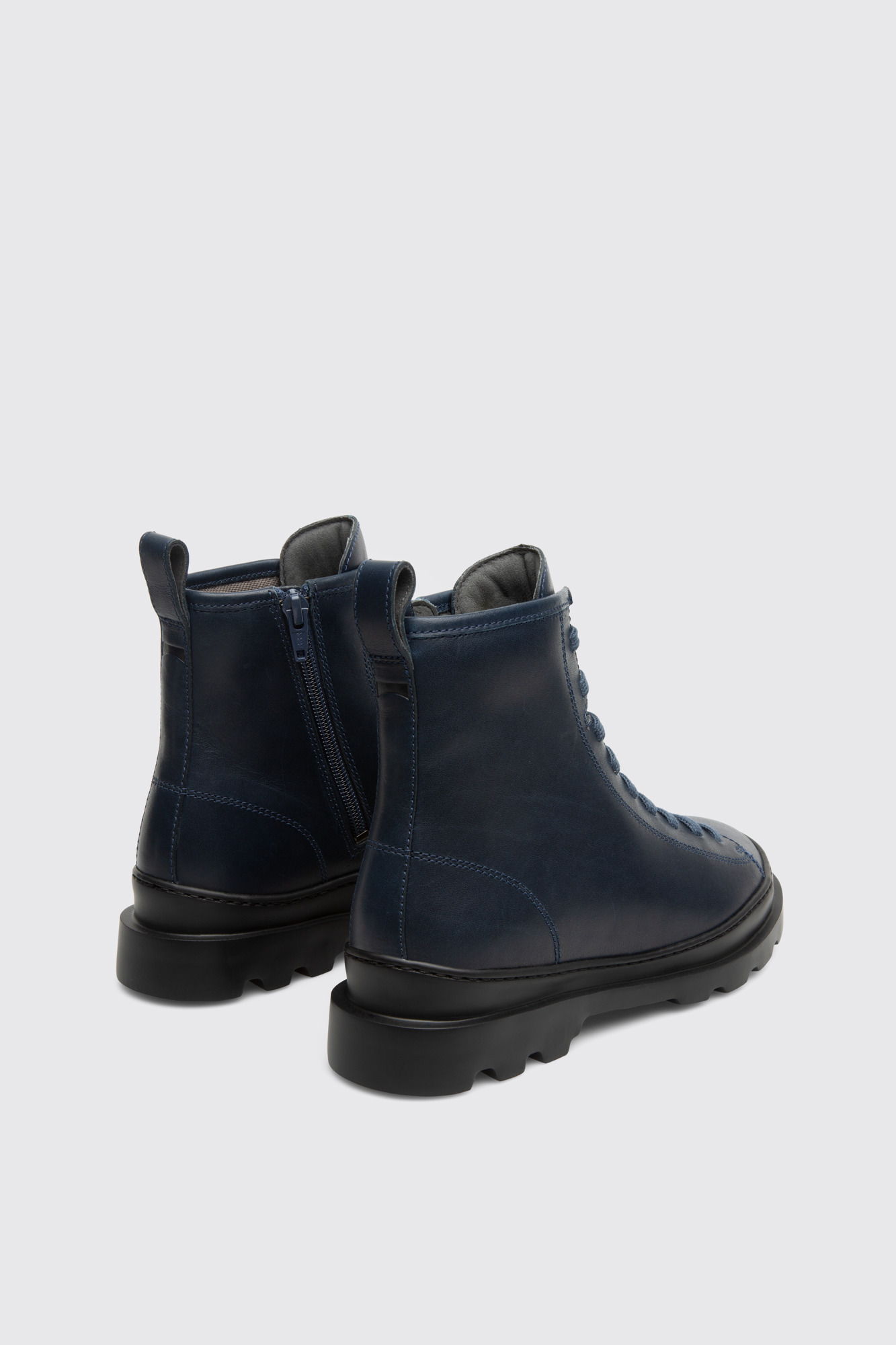 ショートブーツ・ブーティ CAMPER Woman Flat ankle boots Black K400325-034 BRUTUS Brutus Black Ankle Boots for Women - Spring/Summer