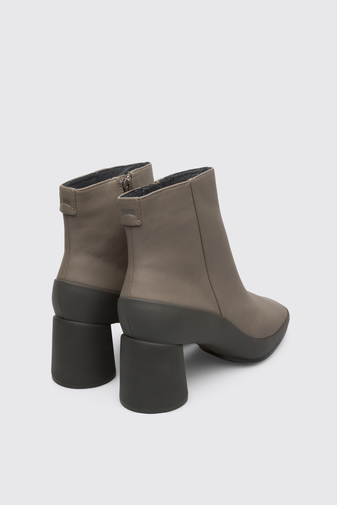 Upright Green Ankle Boots for Women - Fall/Winter collection - Camper  Albania