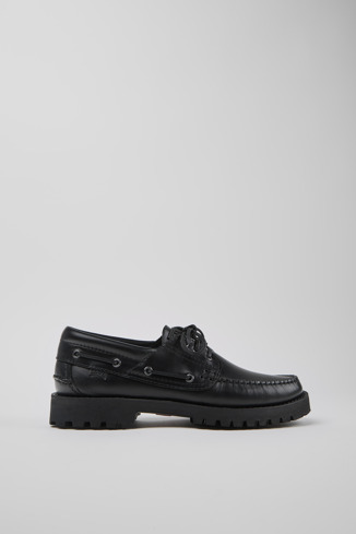 Side view of Nautico Black boat shoe for men