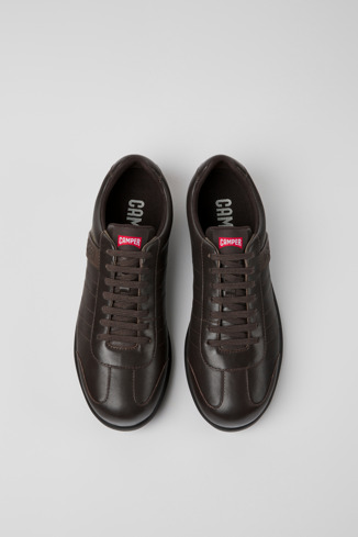 Overhead view of Pelotas XLite Dark brown leather shoes for men