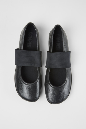 Alternative image of 21595-193 - Right - Black leather ballerina shoes