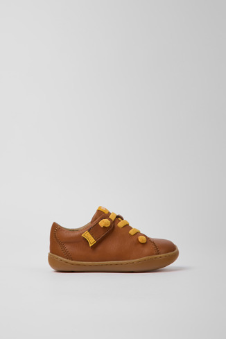 Side view of Peu Brown leather shoes for kids
