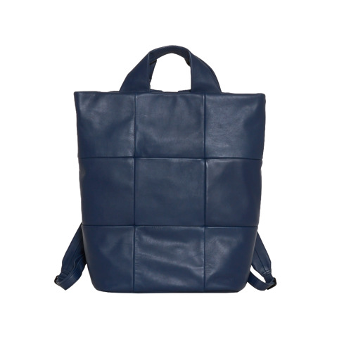 美品　CAMPER カンペール　ボディバッグ　ユニセックス　本革　黒　レザー n26711s01.jpg?0509