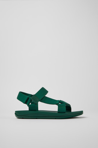 Match Erkek için yeşil tekstil sandalet modelin yandan görünümü