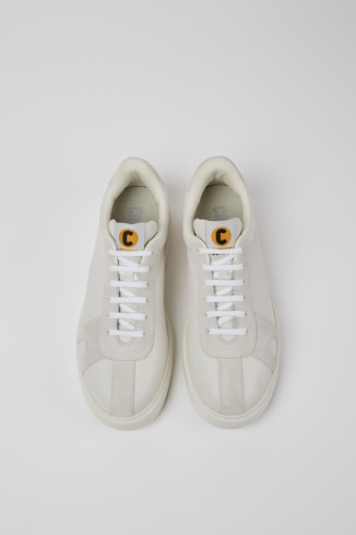 Alternative image of K100743-015 - Runner K21 - Sneaker de nubuc blanc sense tenyir per a home