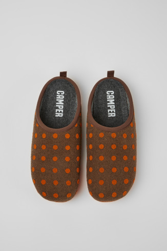 Alternative image of K100825-004 - Wabi - 男款棕色和橙色羊毛拖鞋