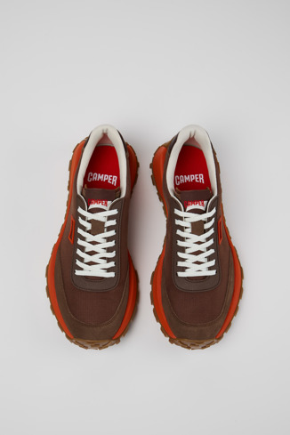 Drift Trail Bruine textiel en nubuck sneaker voor heren.