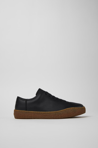 Side view of Peu Terreno Black leather shoes for men