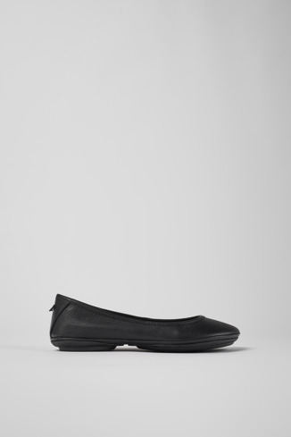Side view of Right Black Ballerinas for Women