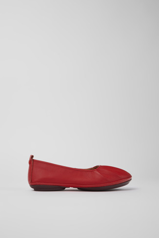 Side view of Right Red leather ballerinas for women