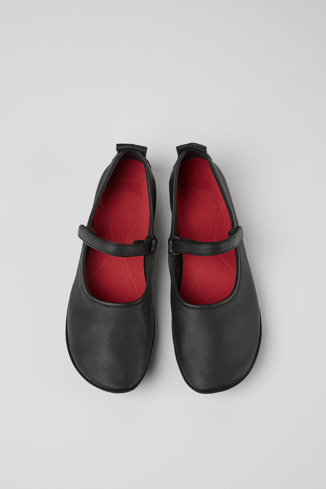 Alternative image of K201365-006 - Right - 女款黑色皮革芭蕾舞平底鞋