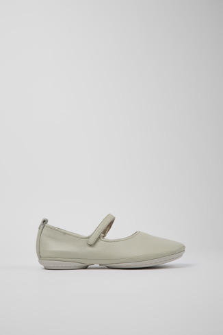Side view of Right Gray leather ballerinas for women