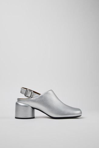 มุมมองด้านข้างของ Niki Silver Leather Semi-Open Shoes for Women.