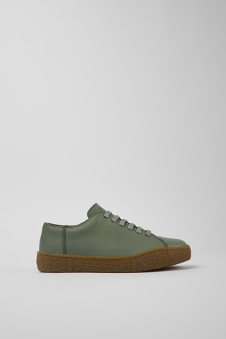 Side view of Peu Terreno Green leather shoes for women