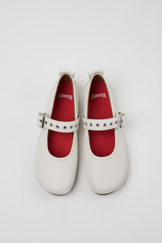 Right White Formal Shoes for Women - Autumn / Winter collection