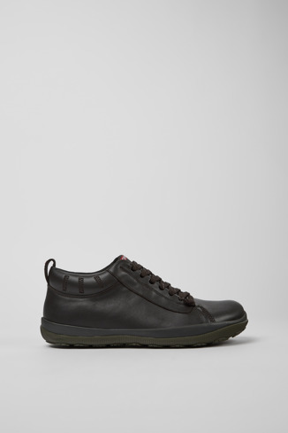 Side view of Peu Pista Brown leather shoes for men