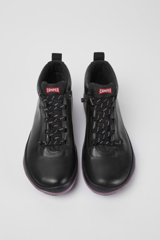 Alternative image of K400481-009 - Peu Pista GORE-TEX - Chaussures en cuir noir pour femme