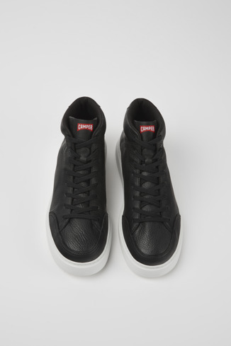Alternative image of K400648-002 - Runner K21 - Black leather sneakers for women