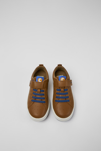 Overhead view of Runner Brown leather sneakers for kids
