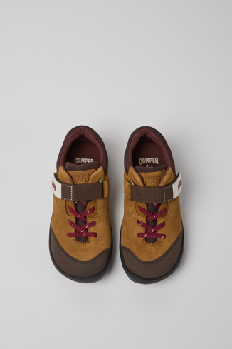 Overhead view of Ergo Brown textile and nubuck sneakers