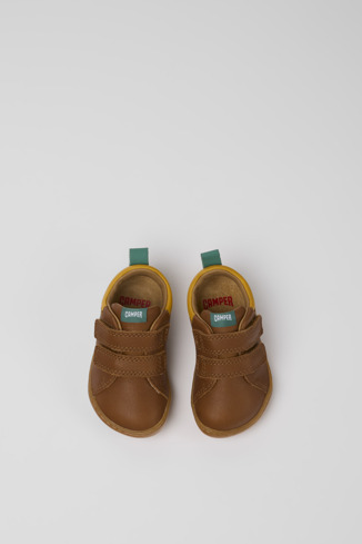 Alternative image of K800405-021 - Peu - Sapatos em pele castanhos