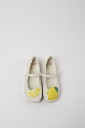 Overhead view of Twins White leather ballerinas for girls