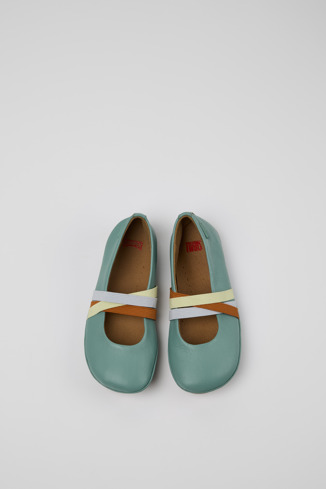 Overhead view of Twins Green Leather Ballerina for Kids.