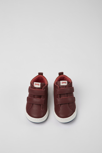 Overhead view of Runner Burgundy leather sneakers for kids