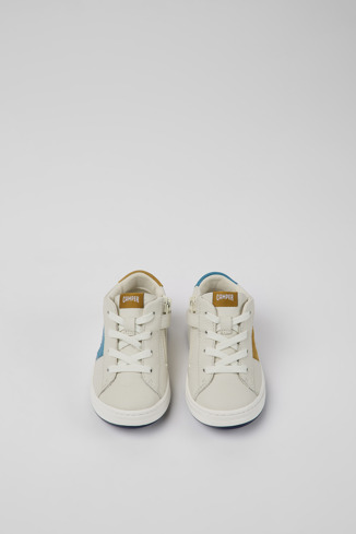 Twins Çocuk için deri beyaz spor ayakkabı modelin üstten görünümü