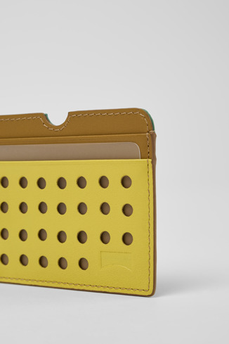 Alternative image of KS00058-001 - Mosa - 100% leather cardholder