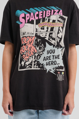 Vintage "Space Ibiza" T-shirt Black cotton T-shirt with graphic print