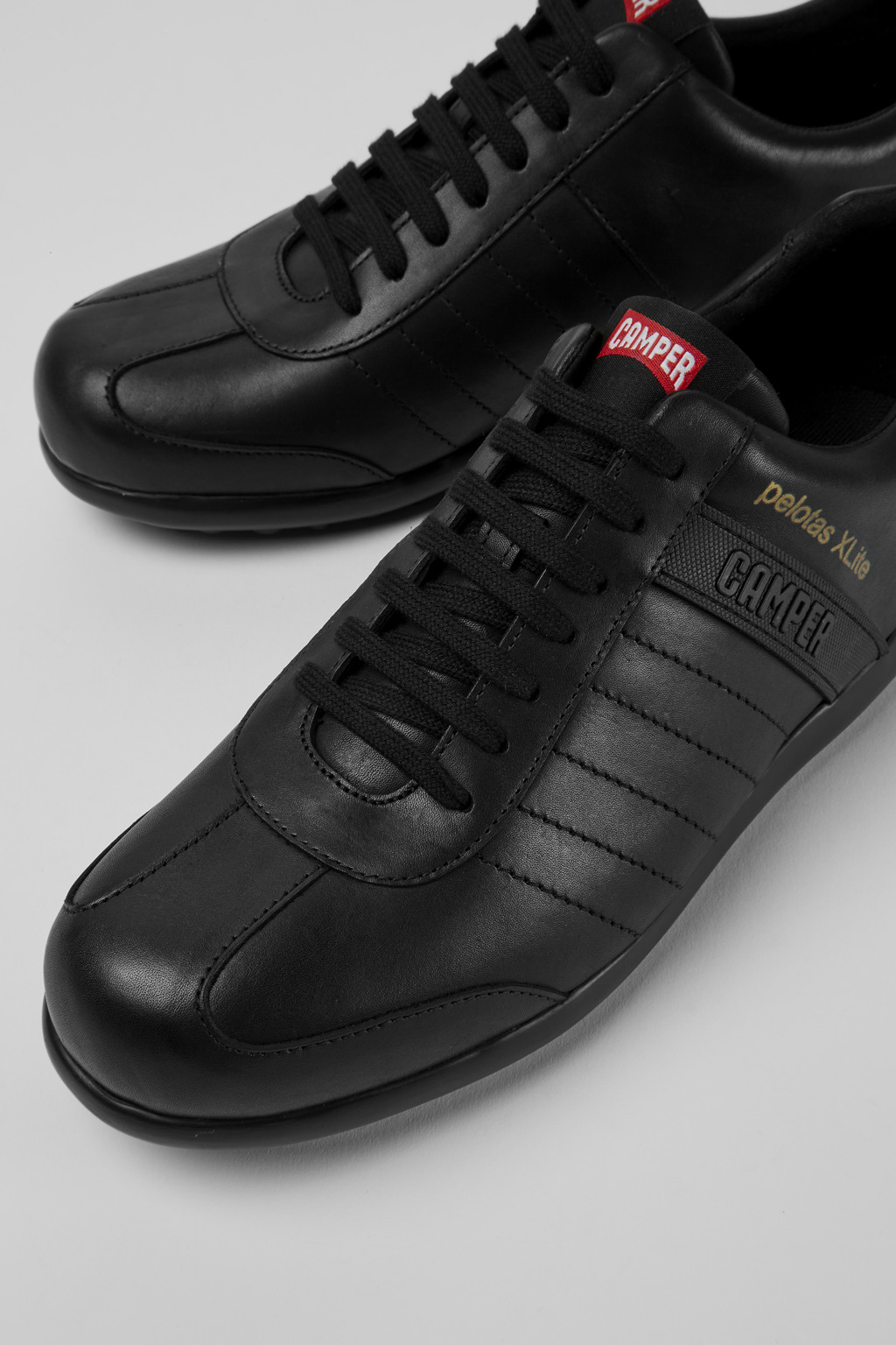 Pelotas Black Sneakers for Men - Autumn / Winter collection