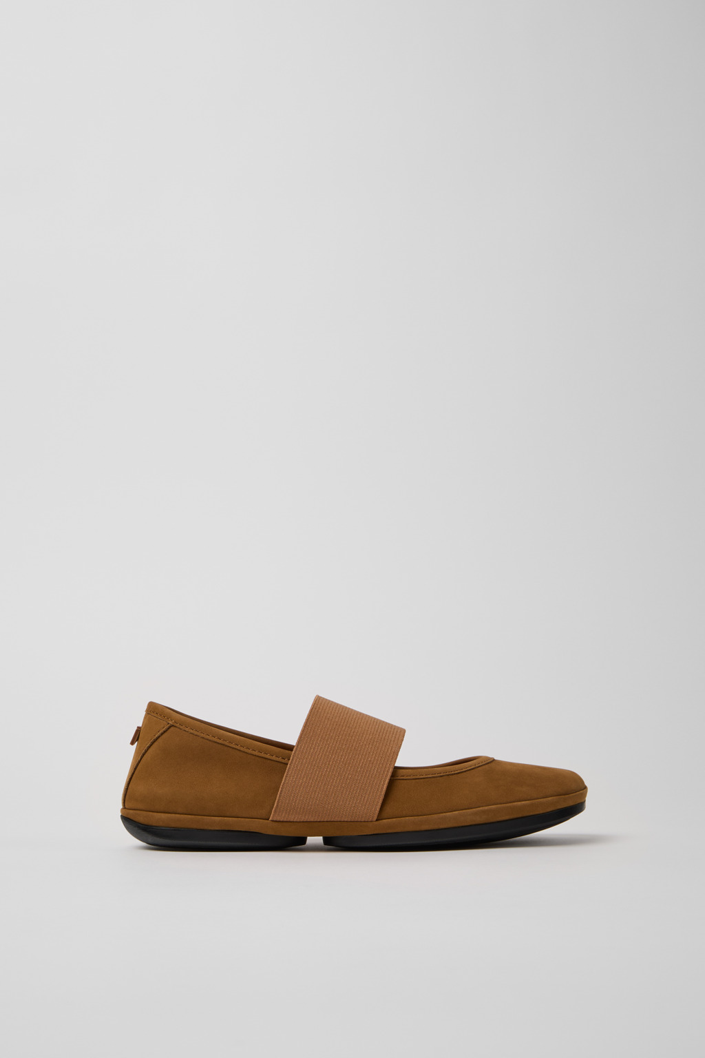 CAMPER｜FLAT SHOES/LOAFERS (Right (21595-247)) Amazon.com | Camper Women's Moccasin Right Nina K201421