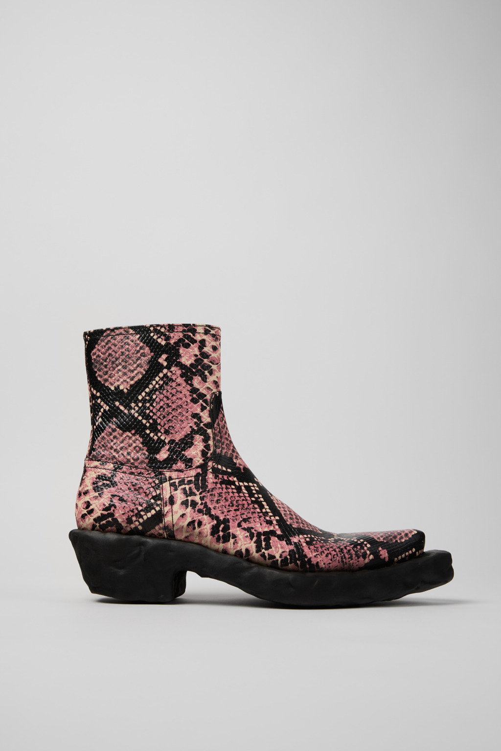 ショートブーツ・ブーティ CAMPERLAB Woman Flat ankle boots Green A700005-007 VENGA 0 A700005-002_LF.png