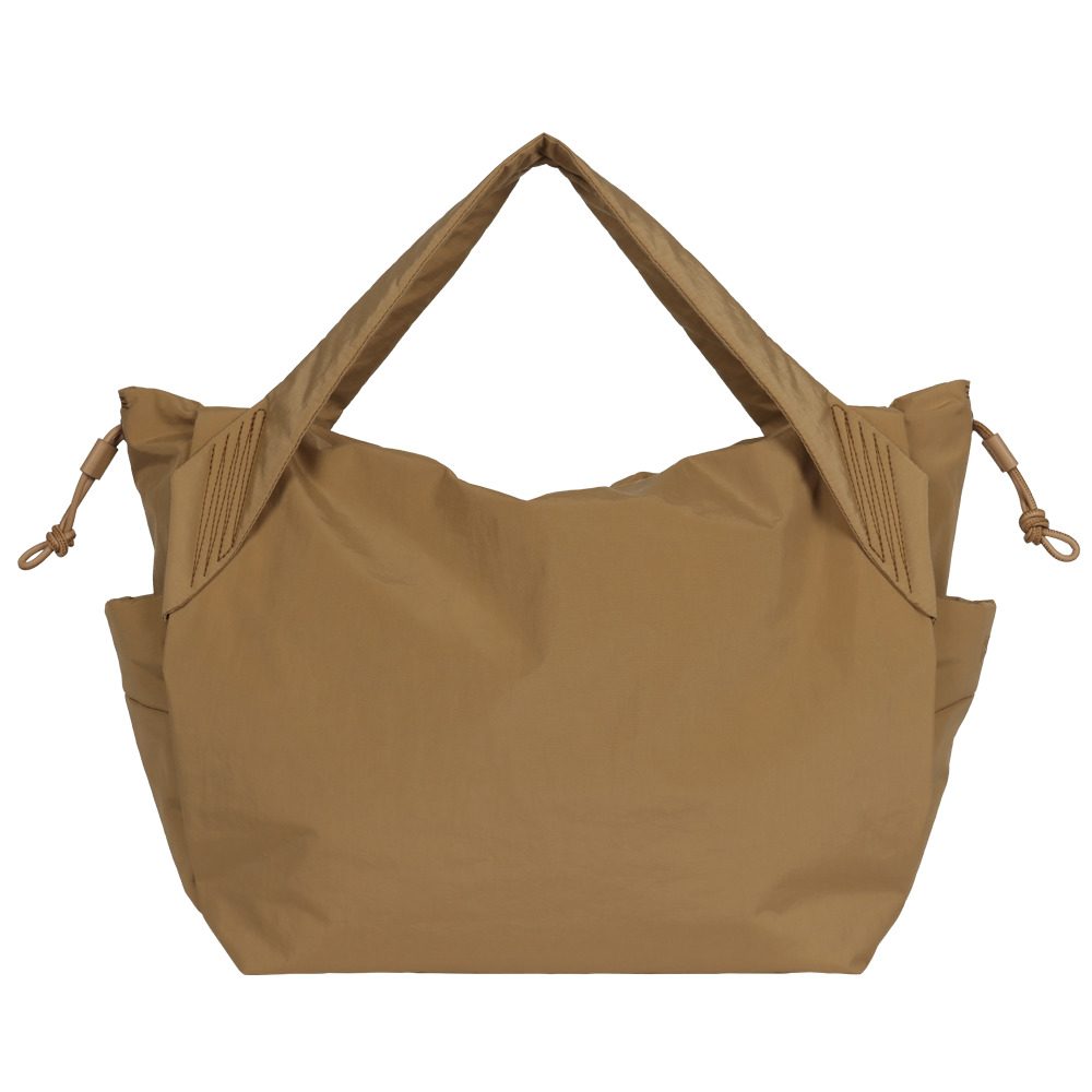 美品 CAMPER トートバッグ バッグ 軽量 ナイロン Blair ブレア カンペール CAMPER Blair トートバッグ （ブラック） -waja