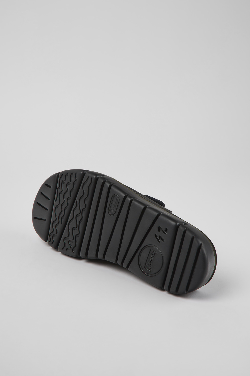 サンダル CAMPER Men Sandals Black K100286-005 ORUGA 0 61ZbcKpoCbL._AC_SY500_.jpg