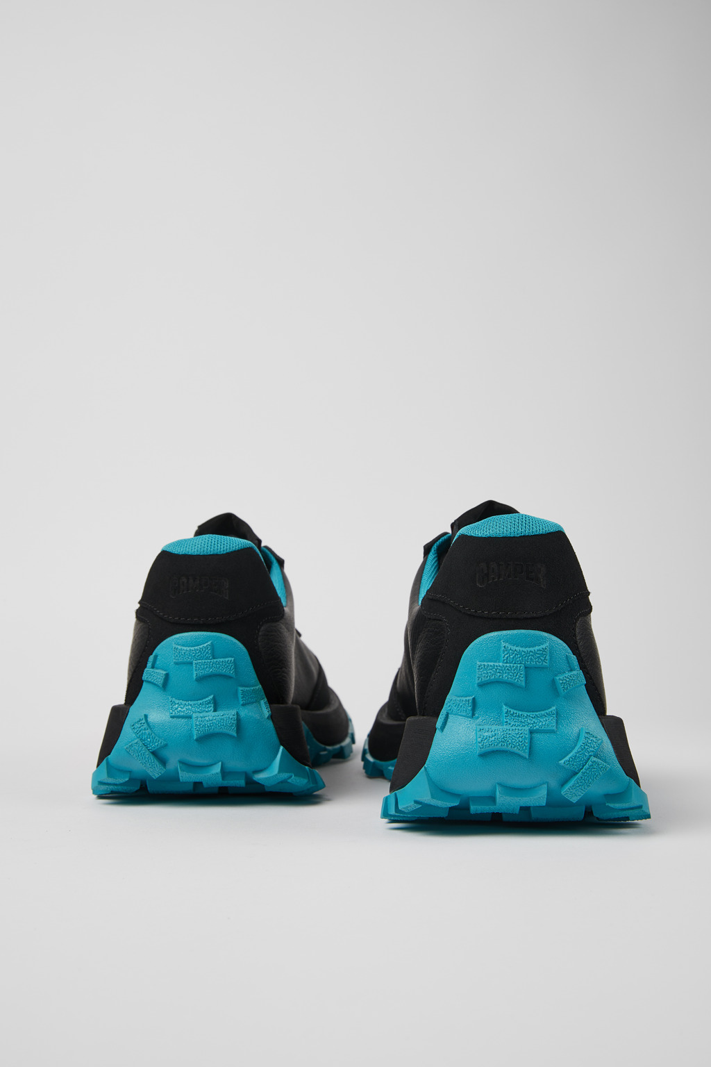 スニーカー IONSEOUL Clark Mule Sneakers (3color) 4JH125 On Athletic Shoes & Running Gear | Schuler Shoes