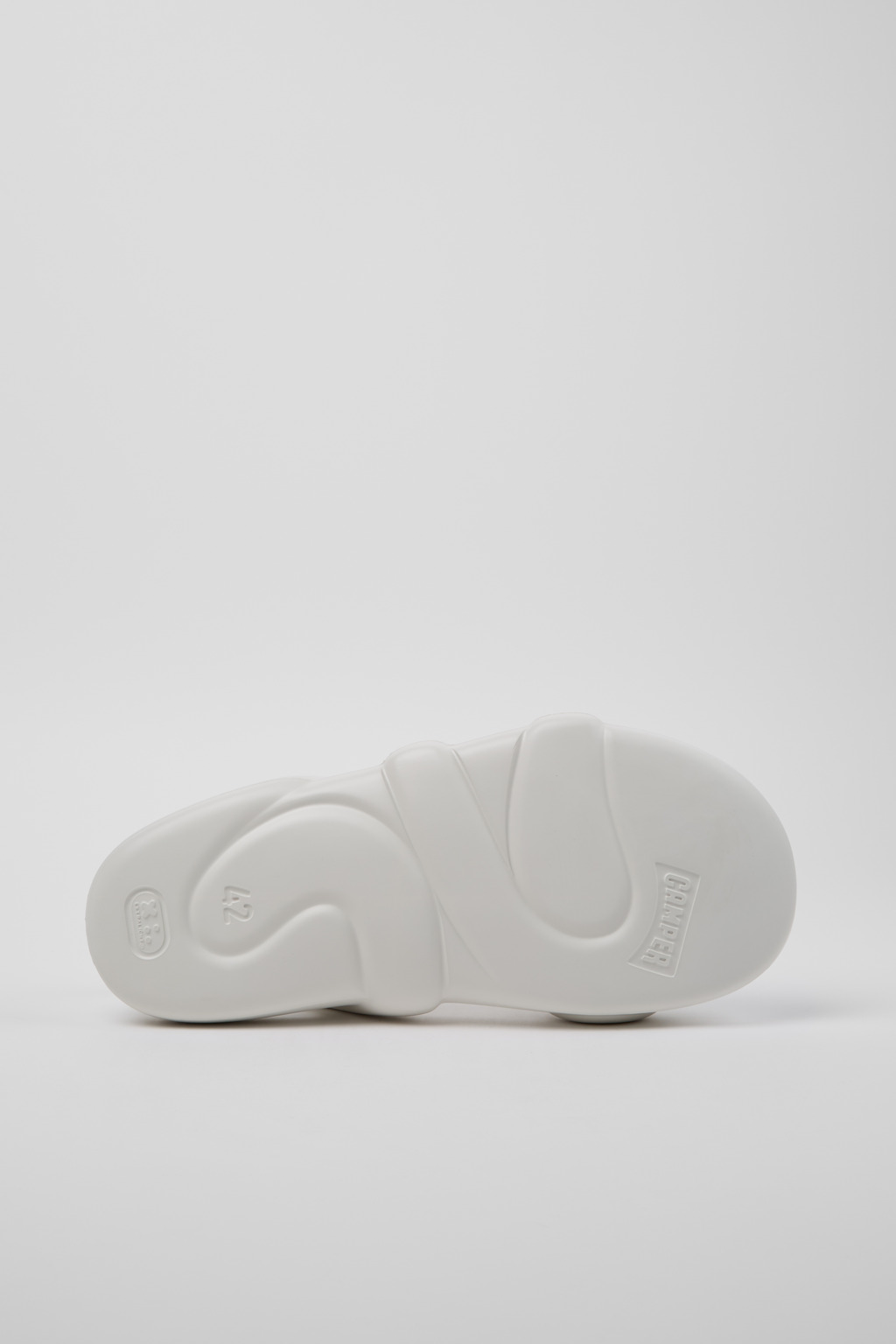 サンダル CAMPER Men Sandals White K100957-013 KOBARAH FLAT 0 Kobarah White Sandals for Men - Spring/Summer collection