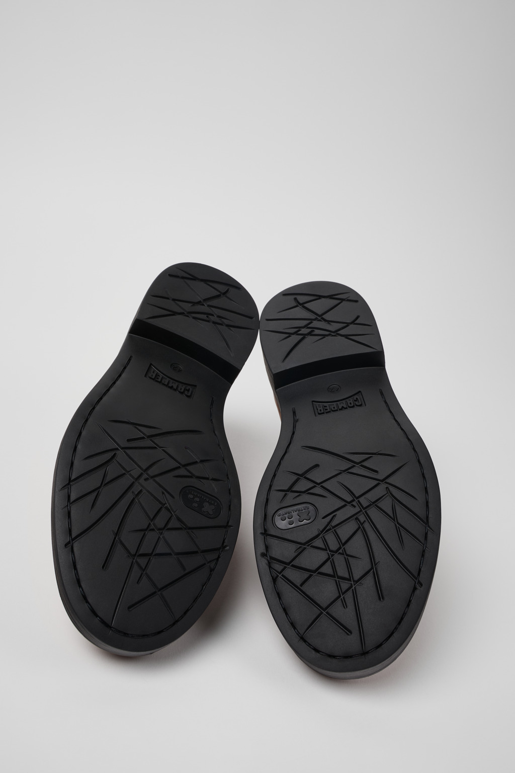 【着用少美品】CAMPER DEAN ブラック 25.5cm＋シューツリーセット メンズ フォーマルシューズ | カンペール（Camper）公式